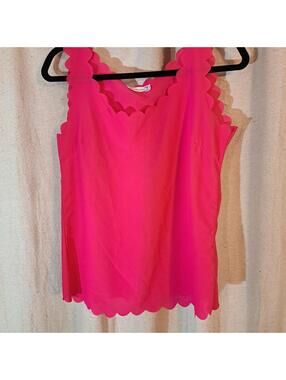 Liva Girl Pink Scalloped Edge Sleeveless Top Size Large